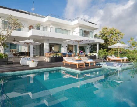 luxury 4-bedroom villa in Uluwatu
